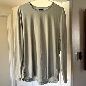 Cuts Clothing xl longsleeve